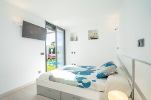 3 bedrooms, iron/ironing board, travel cot, free WiFi - Rubi de la Torre, Chalet 5StarsHome Mallorca (Santa Margalida)