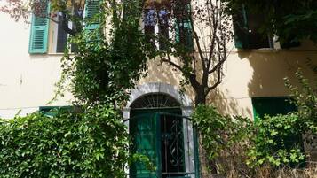 DĂ©tail de lâextĂ©rieur