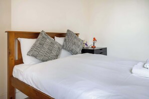 2 Schlafzimmer, Bügeleisen/Bügelbrett, Internetzugang, Bettwäsche