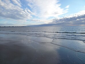 Liegestühle, Strandtücher