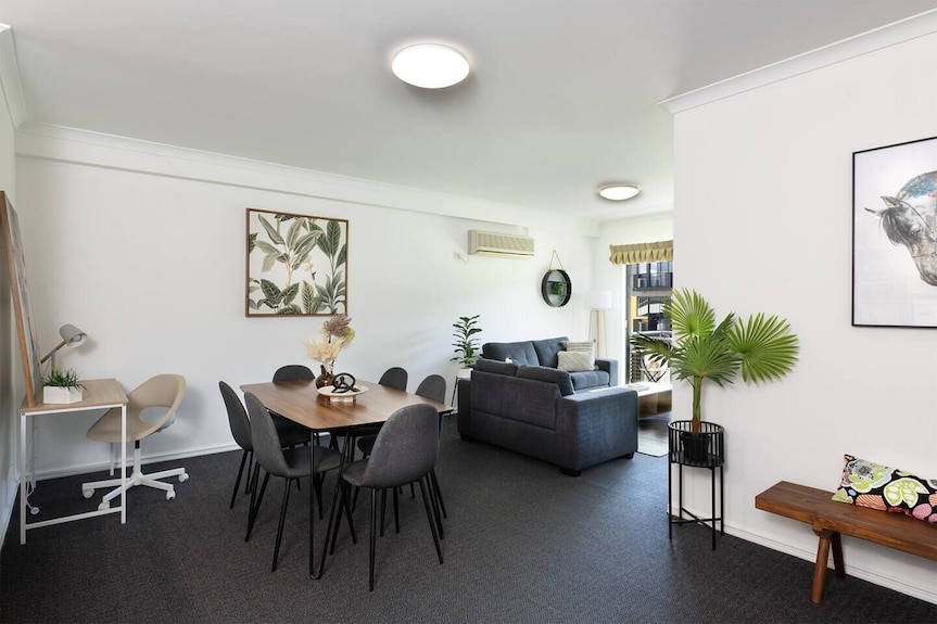 The East Perth Hub: Spacious 2br With Free Parking - South Perth