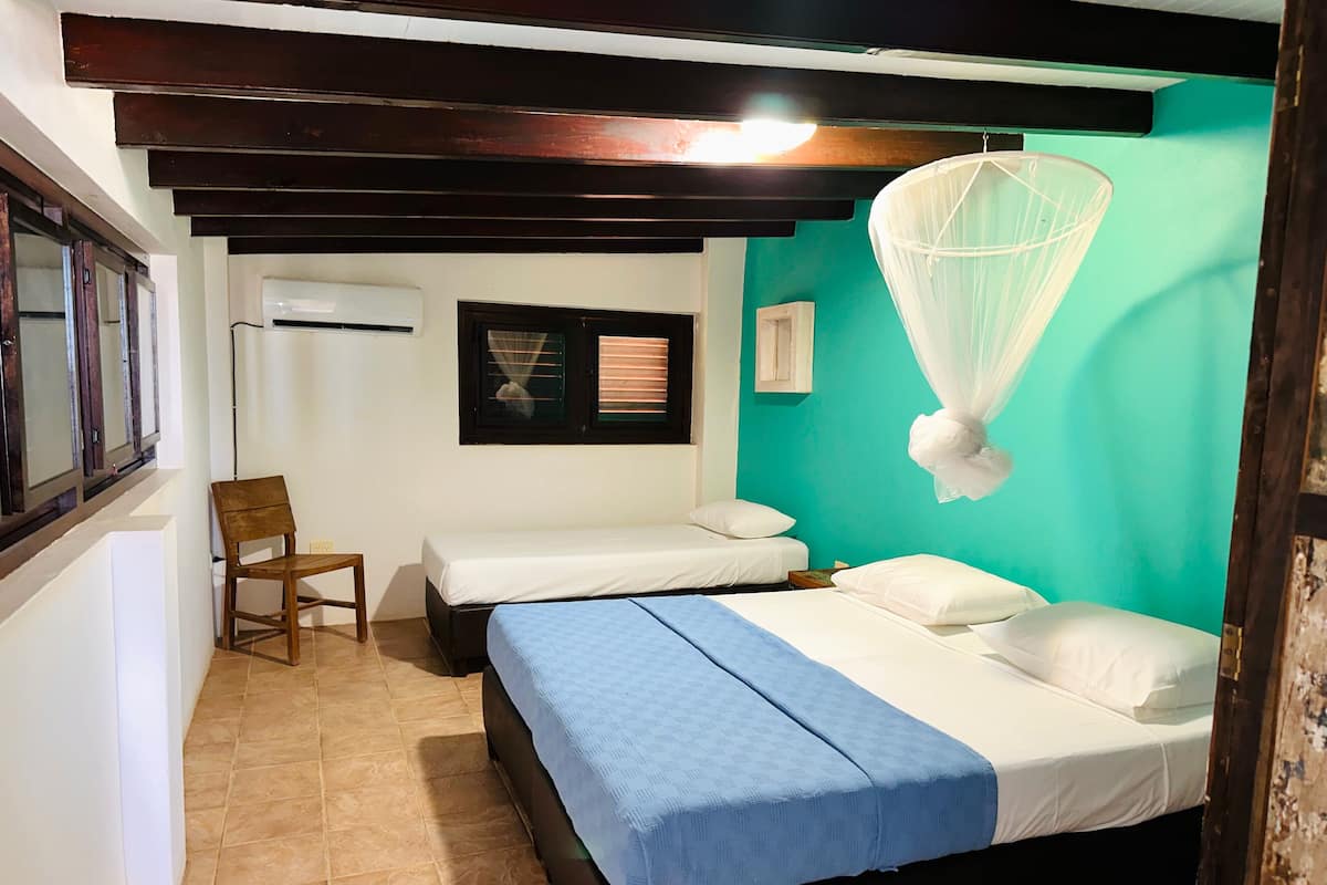 Deluxe Apartment | 2 bedrooms, in-room safe, free WiFi