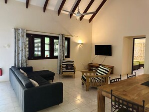 Signature Apartment | Living area - Ocean View Villas (Kralendijk)