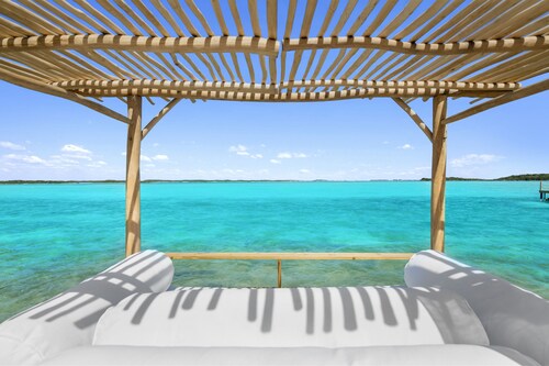 Waterfront Georgetown home, 8ppl,Chef, Boat Tour