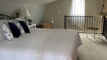 1 slaapkamer, een strijkplank/strijkijzer, wifi, beddengoed