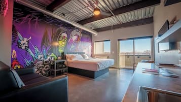 Habitación estándar, 1 cama King size y sofá cama | 1 habitación y camas con efecto memoria