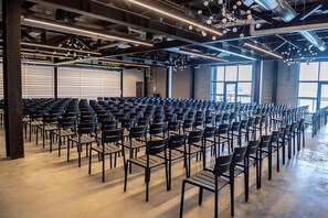 Meeting facility - Brewhalla Hotel (Fargo)