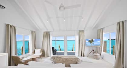Overwater Bungalow at Georgetown