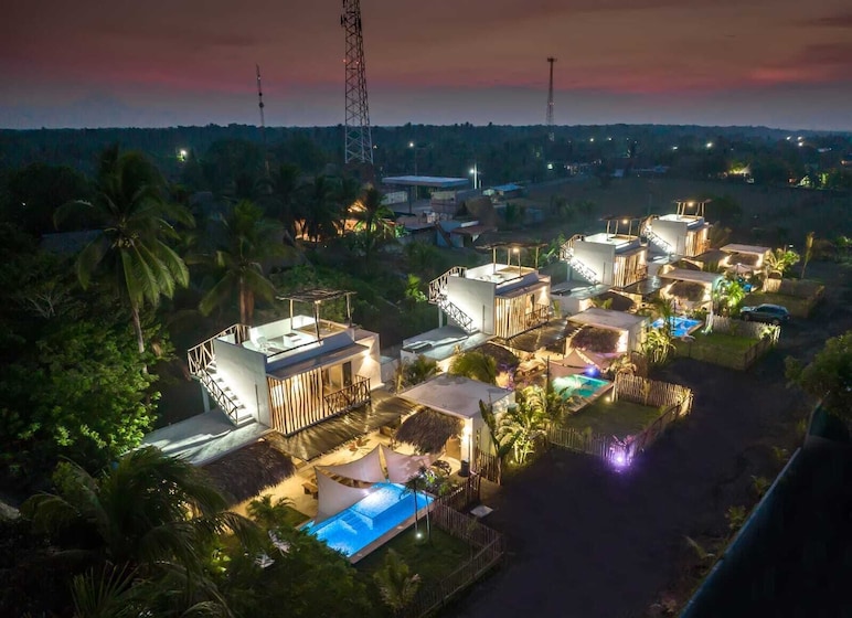 Luna Rossa Beach Villas — El Paredón