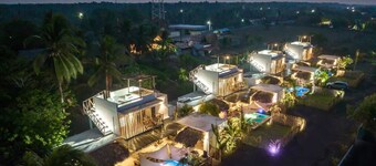 Luna Rossa  Beach Villas