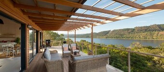 Willow Point on Swartvlei Lagoon, Sedgefield