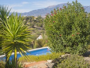 Property grounds - Cubo's La Maison de Mily / fireplace / private pool / free wifi (Coín)