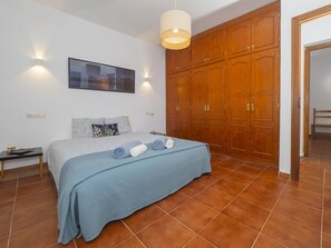 2 bedrooms, iron/ironing board, free WiFi, bed sheets - Cubo's La Maison de Mily / fireplace / private pool / free wifi (Coín)
