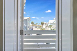 Apartment (3 Bedrooms) | Interior - Gulf Stream TC 8201 (Port Aransas)