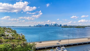 Appartamento | Vista balcone