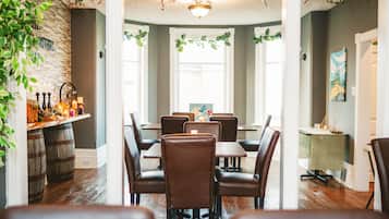 Desayuno continental incluido todos los días