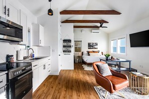 クラシック スタジオ | リビング エリア