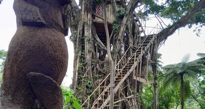 Tree House