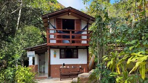 Exterior - Pedaço de Céu Chalet: In the woods, 5 minutes from the beach (Paraty)