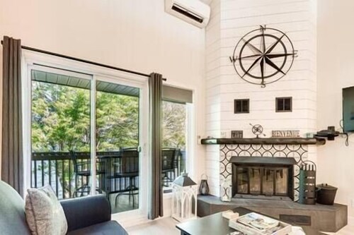 Condo Le Memphré *Bord de Lac*