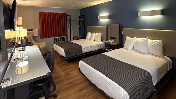 Basic Double Room, 2 Queen Beds