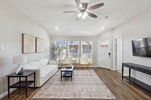 تلفزيون ذكي