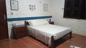 3 dormitorios, tabla de planchar con plancha, wifi y ropa de cama