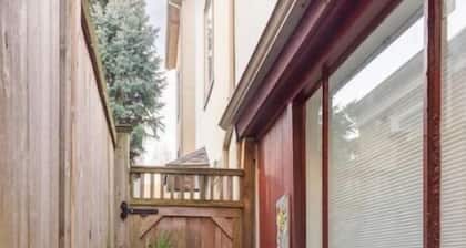 Saint Davids Cottage: Walk to Train, Main Street in the heart of Manayunk