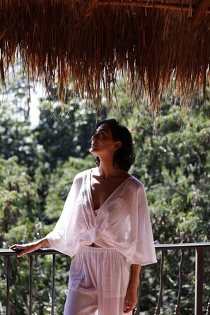 Signature Apartment, 1 King Bed, Balcony, City View | Balcony - Calea Tulum Boutique Hotel (Tulum)