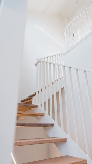Handrails in stairways - Guesthouse de la Paix  (Poperinge)