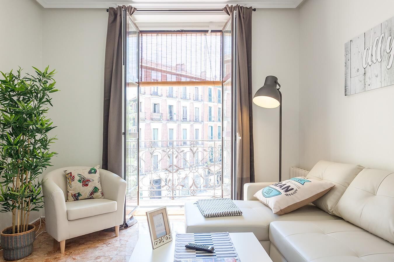 Apartment, 1 Double Bed with Sofa bed, Balcony, City View | Living area | TV