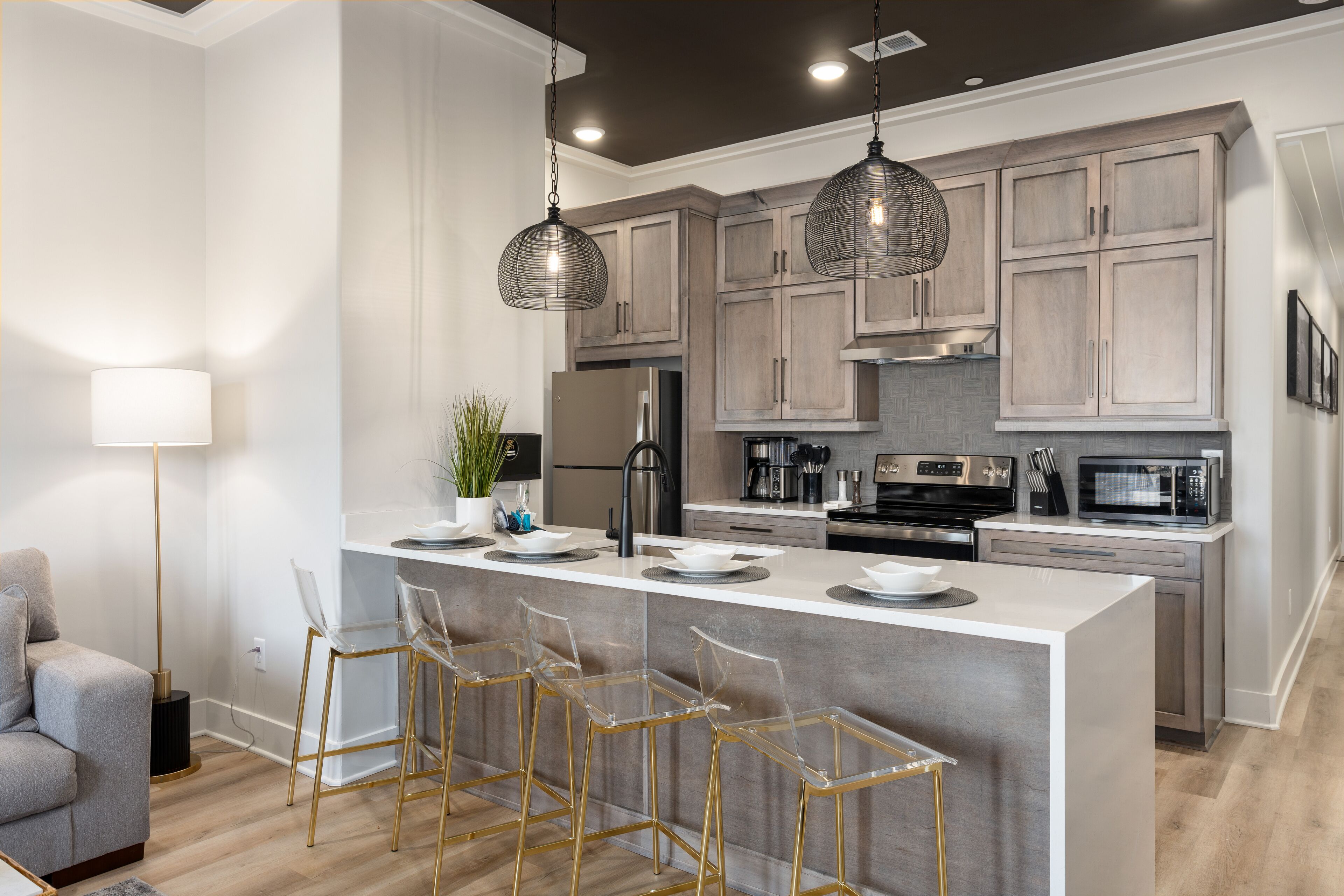 Condo | Cuisine privée | Réfrigérateur grande capacité avec congélateur, four à micro-ondes
