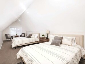 5 habitaciones, tabla de planchar con plancha, wifi y ropa de cama 