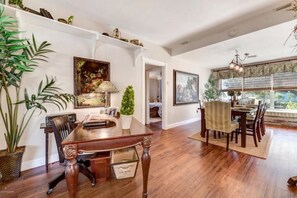 Interior - 2bed 1bath House private pool/yard no cleaningfee (Cocoa Beach)