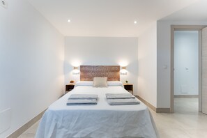 6 Schlafzimmer, Bügeleisen/Bügelbrett, kostenloses WLAN, Bettwäsche