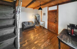 Peis, fotballspill og stereoanlegg