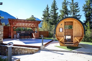 屋外ダイニングエリア