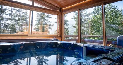 Chalet "Laltizoard" mit Bergblick, gemeinsamem beheizten Pool und WLAN