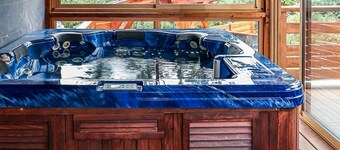 Chalet "Laltizoard" with Mountain View, Shared Heated Pool and Wi-Fi