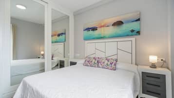 3 habitaciones, tabla de planchar con plancha y wifi gratis