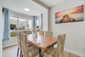 Dining - Apartment "Brisa Marina" with Shared Pool & Wi-Fi (El puerto de santa maria)