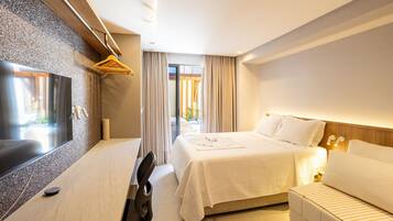 Quarto quádruplo premium | Wi-Fi de cortesia, roupa de cama