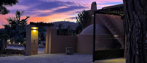 Enceinte de lâhĂ©bergement