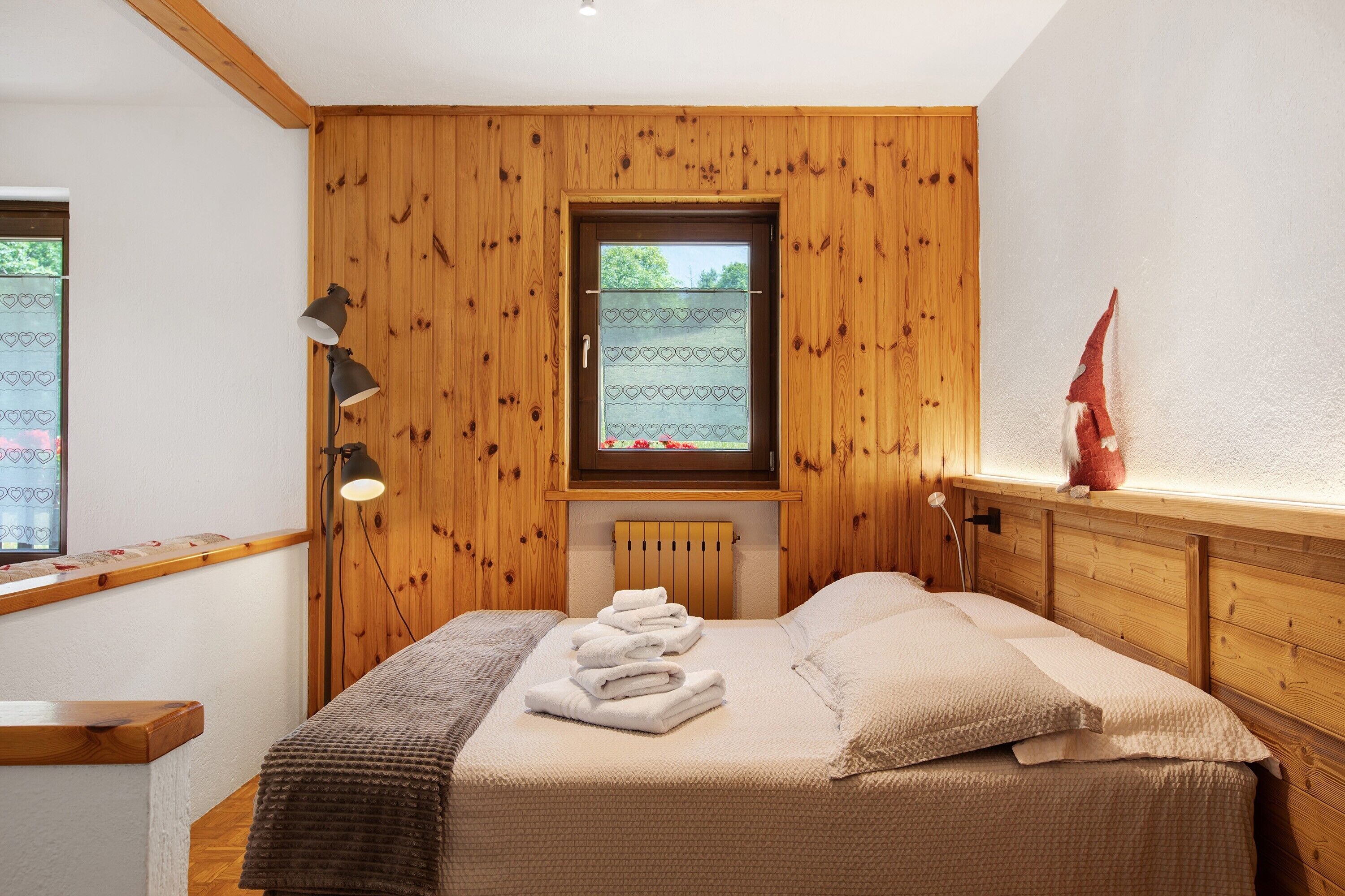 1 camera, Wi-Fi gratuito, lenzuola