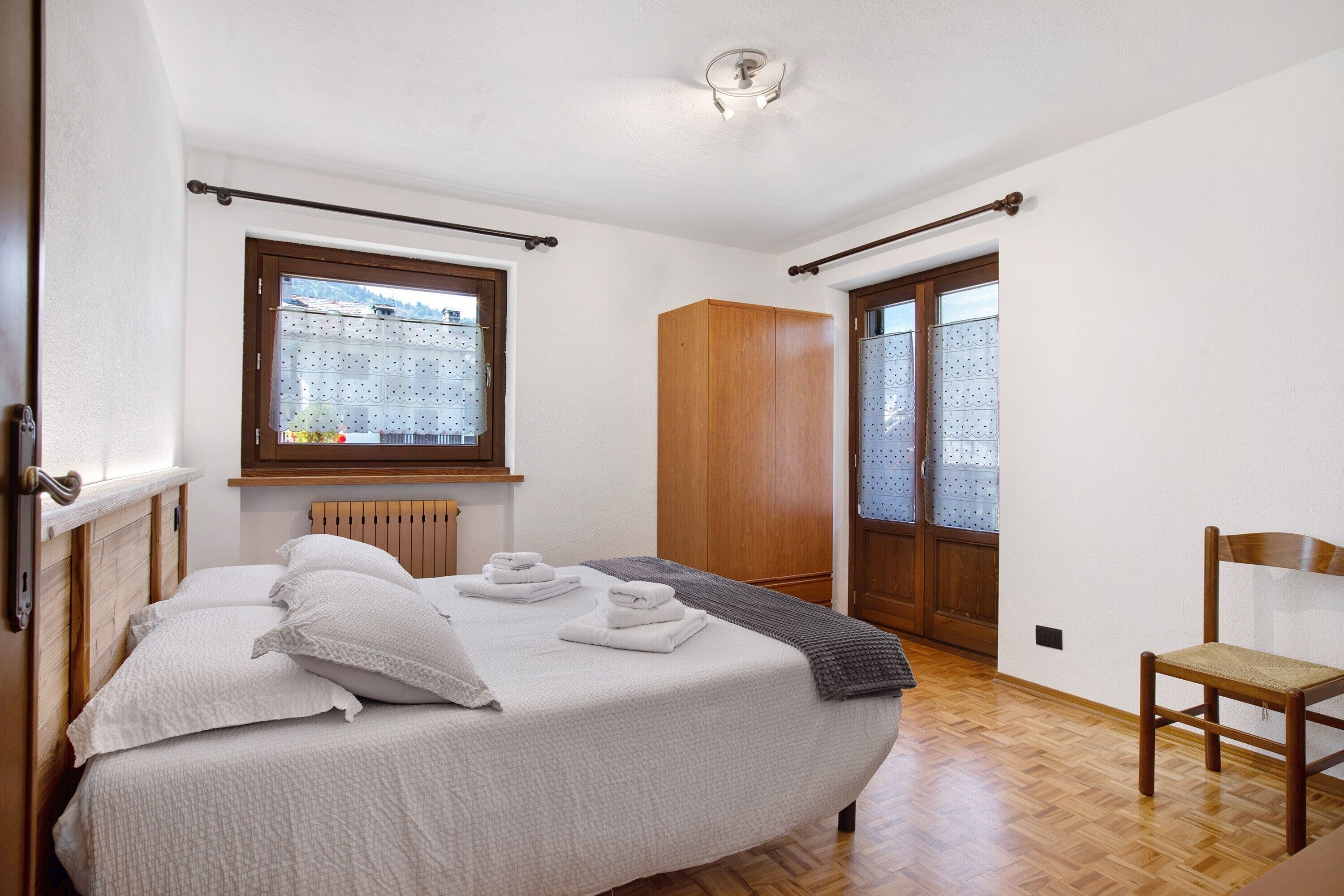 2 chambres, Wi-Fi gratuit, draps fournis