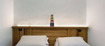 Holiday Home 'Le Cré Appartamento 4' with Mountain View, Shared Garden and Wi-Fi
