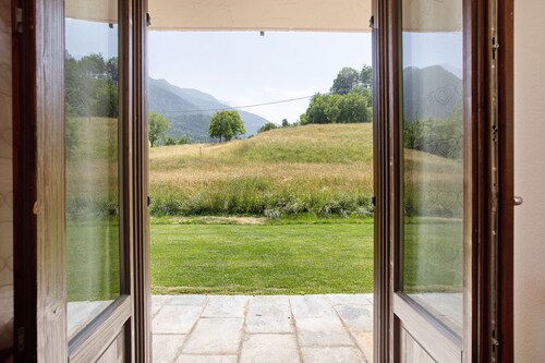 Holiday Home 'Le Cré Appartamento 4' with Mountain View, Shared Garden and Wi-Fi