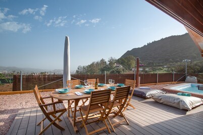 'Cabaña Juanito Del Roque' with Sea View, Private Terrace and Wi-Fi