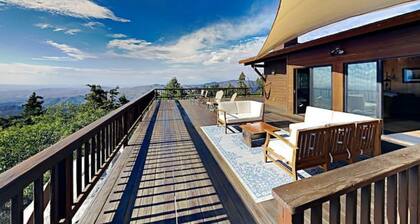 Palatial Mtn & Sunset Views Secluded Luxury Chalet