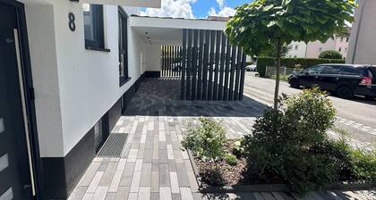 Day Young Life/ DYL Hosting 55 qm